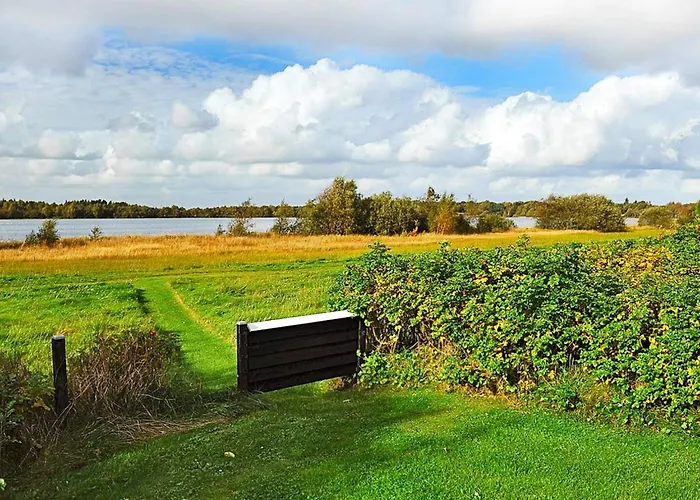 6 Person In Ansager-by Traum * Ansager